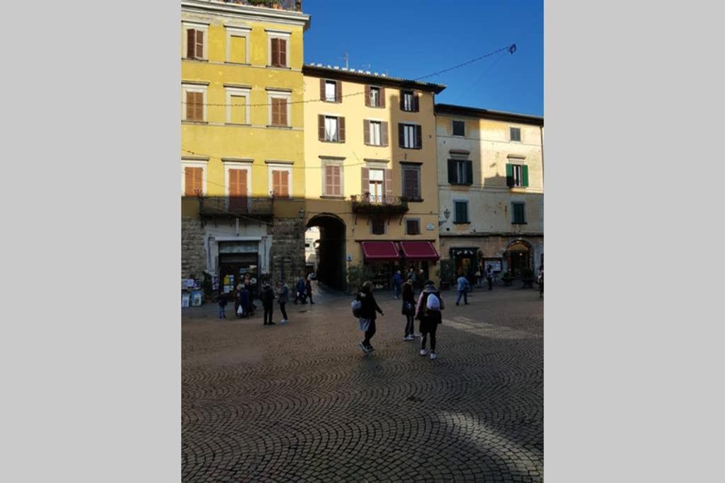 ...All'Archetto Di Sant'Andrea......Pieno Centro Orvieto Exterior foto